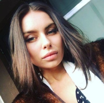 Ellie1996 from California,United States