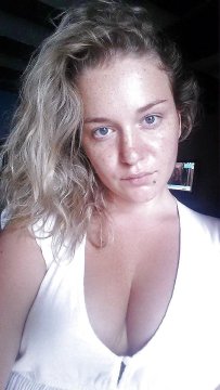 SunnyBlondie from California,United States